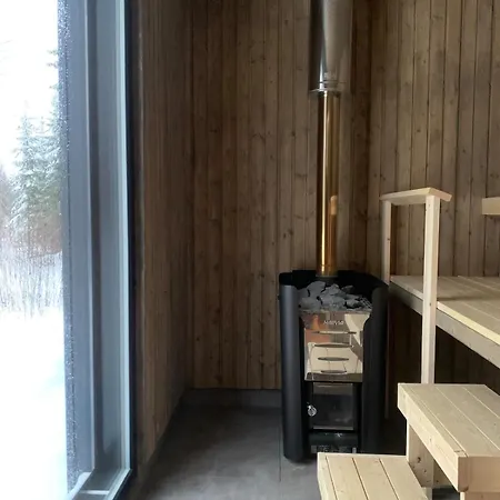 Apartment With Sauna And Jacuzzi *