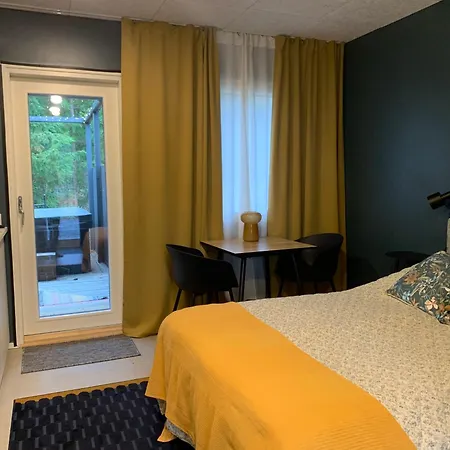 With Sauna And Jacuzzi Apartman