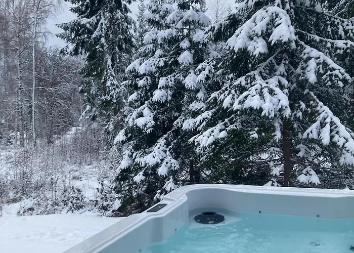 With Sauna And Jacuzzi * Siilinjärvi